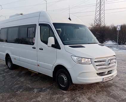Mercedes Sprinter 19-20 мест (белый) с водителем
